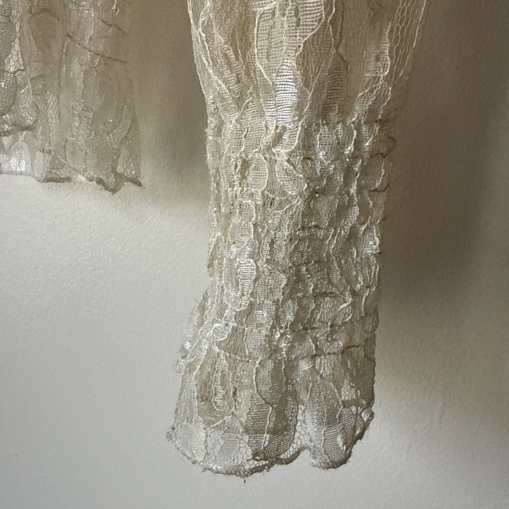 Simply Irresistible Y2K Sheer Ivory Lace Top Size L Renaissance Dainty Fairy - Picture 6 of 9